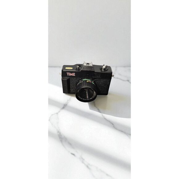 Vintage Promotional Time/Life Magazine 35mm Camera -- ITEM #3317 - Picture 3 of 7